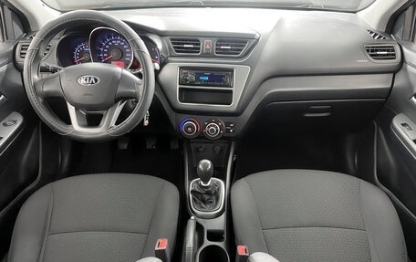 KIA Rio III рестайлинг, 2014 год, 745 000 рублей, 15 фотография