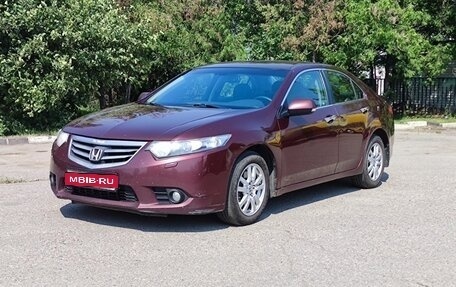 Honda Accord VIII рестайлинг, 2011 год, 900 000 рублей, 1 фотография