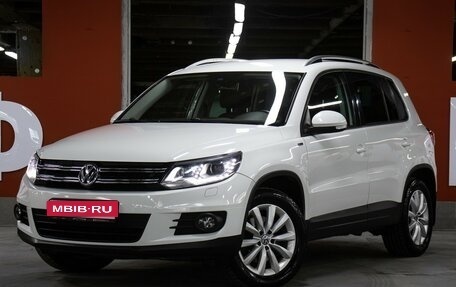 Volkswagen Tiguan I, 2015 год, 1 298 000 рублей, 1 фотография
