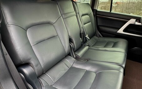 Toyota Land Cruiser 200, 2018 год, 5 000 000 рублей, 11 фотография