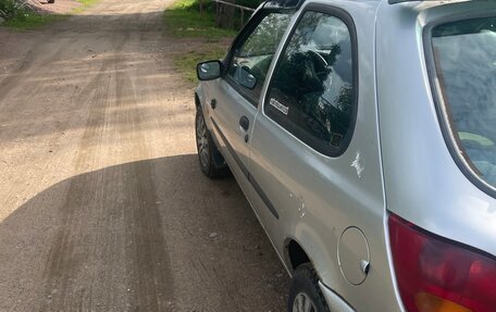 Ford Fiesta, 1998 год, 95 000 рублей, 3 фотография