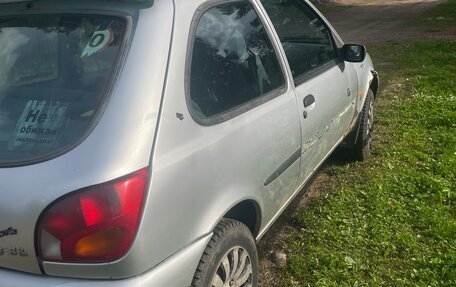 Ford Fiesta, 1998 год, 95 000 рублей, 4 фотография