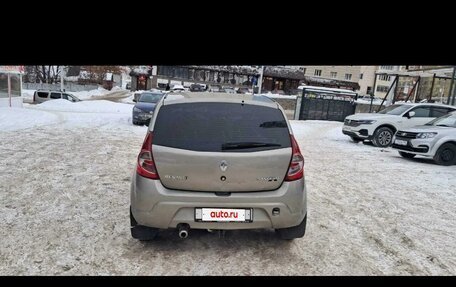 Renault Logan I, 2011 год, 520 000 рублей, 2 фотография