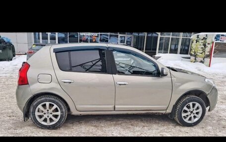 Renault Logan I, 2011 год, 520 000 рублей, 3 фотография