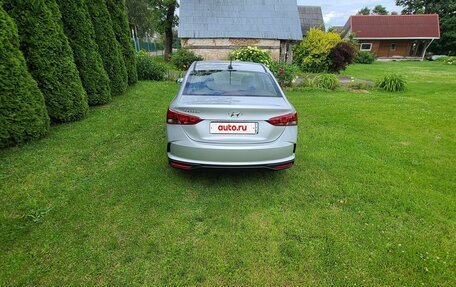 Hyundai Solaris II рестайлинг, 2021 год, 2 000 000 рублей, 6 фотография