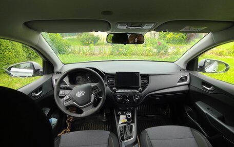 Hyundai Solaris II рестайлинг, 2021 год, 2 000 000 рублей, 8 фотография