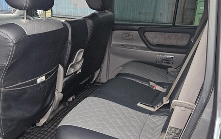 Toyota Land Cruiser 100 рестайлинг 2, 2007 год, 3 999 000 рублей, 4 фотография