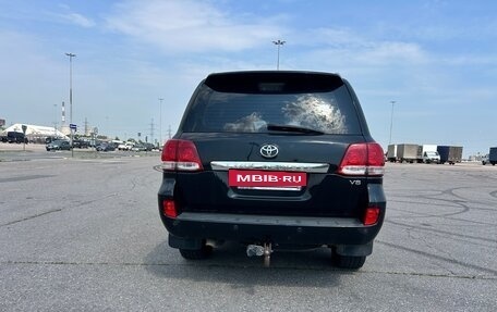 Toyota Land Cruiser 200, 2011 год, 2 600 000 рублей, 8 фотография