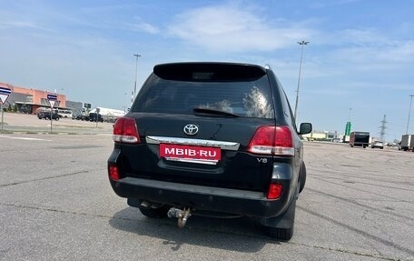 Toyota Land Cruiser 200, 2011 год, 2 600 000 рублей, 9 фотография
