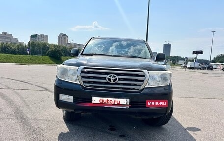 Toyota Land Cruiser 200, 2011 год, 2 600 000 рублей, 17 фотография