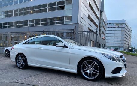 Mercedes-Benz E-Класс, 2014 год, 2 500 000 рублей, 3 фотография