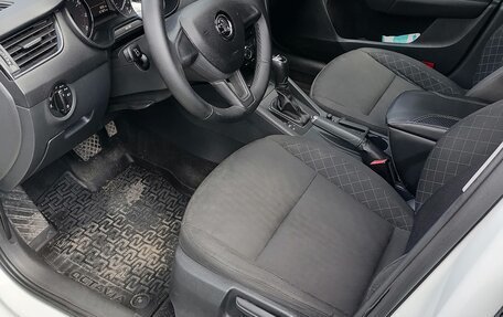 Skoda Octavia, 2017 год, 1 200 000 рублей, 5 фотография
