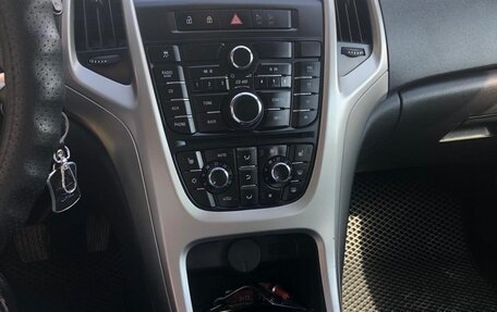 Opel Astra J, 2012 год, 1 000 000 рублей, 5 фотография