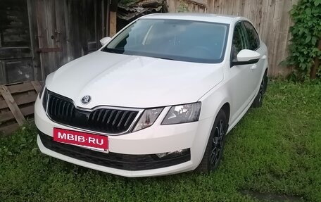 Skoda Octavia, 2017 год, 1 200 000 рублей, 4 фотография