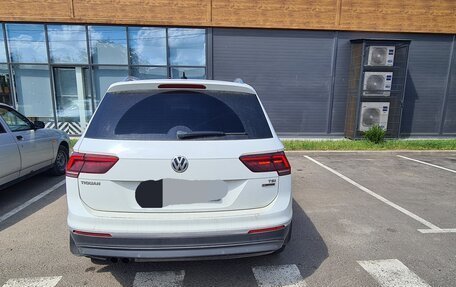 Volkswagen Tiguan II, 2017 год, 1 750 000 рублей, 3 фотография