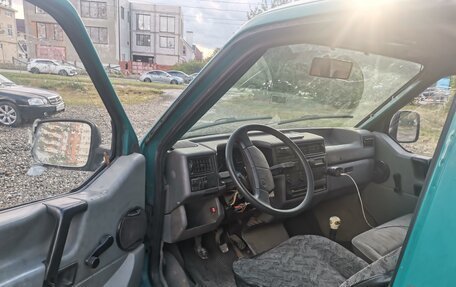 Volkswagen Transporter T4, 1995 год, 385 000 рублей, 3 фотография