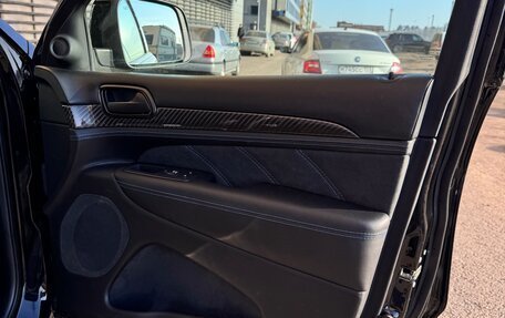 Jeep Grand Cherokee, 2016 год, 4 500 000 рублей, 11 фотография