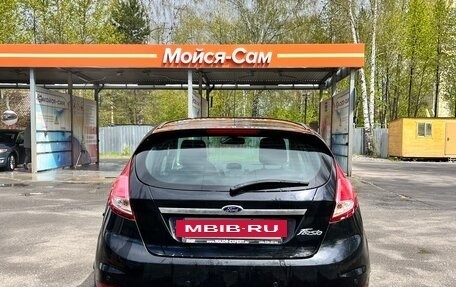 Ford Fiesta, 2015 год, 700 000 рублей, 6 фотография