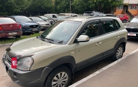 Hyundai Tucson III, 2006 год, 999 999 рублей, 3 фотография