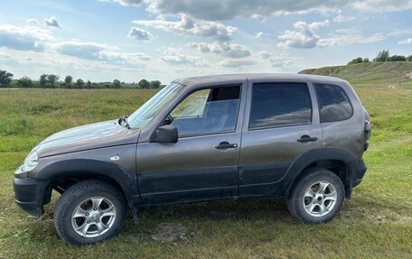 Chevrolet Niva I рестайлинг, 2011 год, 230 000 рублей, 16 фотография