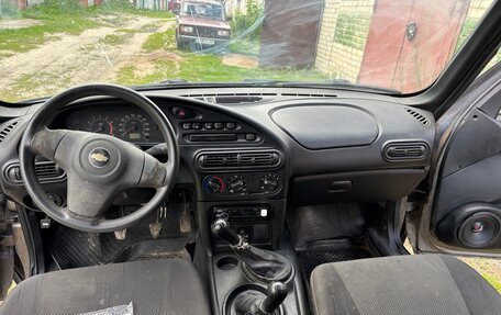 Chevrolet Niva I рестайлинг, 2011 год, 230 000 рублей, 19 фотография