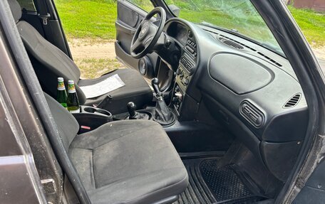 Chevrolet Niva I рестайлинг, 2011 год, 230 000 рублей, 28 фотография