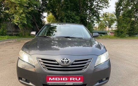 Toyota Camry, 2007 год, 850 000 рублей, 8 фотография
