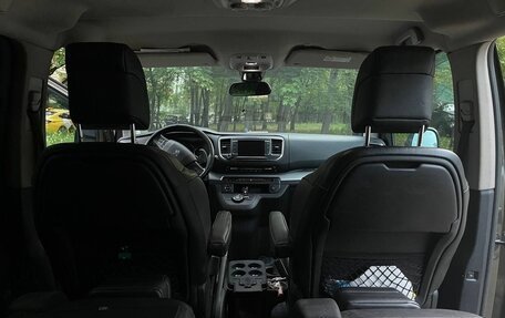 Peugeot Traveller I, 2018 год, 2 500 000 рублей, 8 фотография