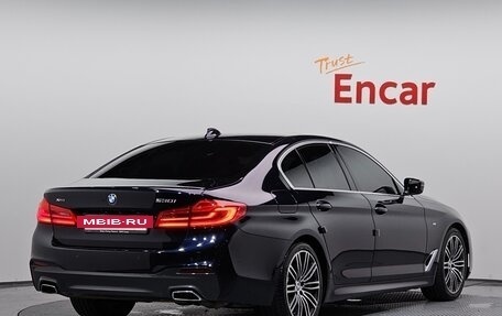 BMW 5 серия, 2019 год, 2 943 000 рублей, 2 фотография