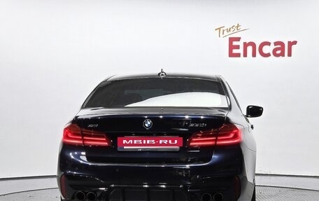 BMW 5 серия, 2019 год, 2 894 000 рублей, 3 фотография