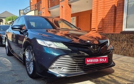 Toyota Camry, 2020 год, 3 000 000 рублей, 10 фотография