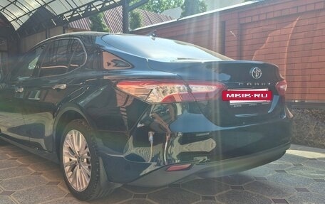 Toyota Camry, 2020 год, 3 000 000 рублей, 3 фотография