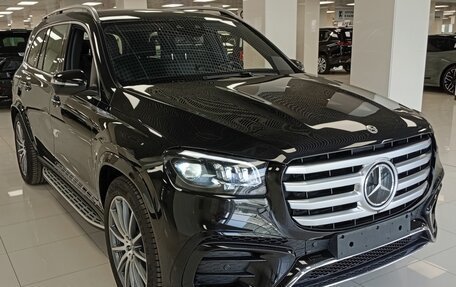 Mercedes-Benz GLS, 2024 год, 15 800 000 рублей, 2 фотография