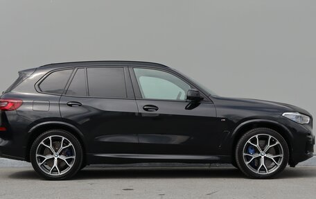 BMW X5, 2021 год, 8 990 000 рублей, 3 фотография