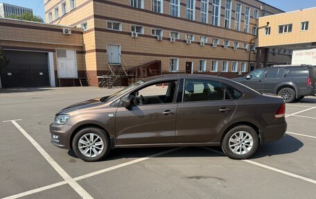 Volkswagen Polo VI (EU Market), 2015 год, 1 100 000 рублей, 3 фотография