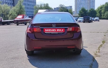 Honda Accord VIII рестайлинг, 2011 год, 900 000 рублей, 6 фотография