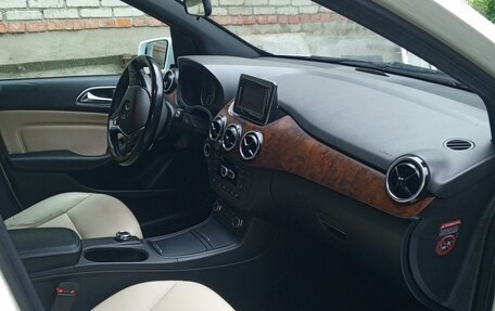 Mercedes-Benz B-Класс, 2013 год, 1 200 000 рублей, 9 фотография