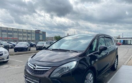 Opel Zafira C рестайлинг, 2013 год, 1 050 000 рублей, 3 фотография