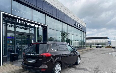 Opel Zafira C рестайлинг, 2013 год, 1 050 000 рублей, 8 фотография