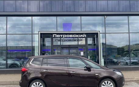 Opel Zafira C рестайлинг, 2013 год, 1 050 000 рублей, 7 фотография