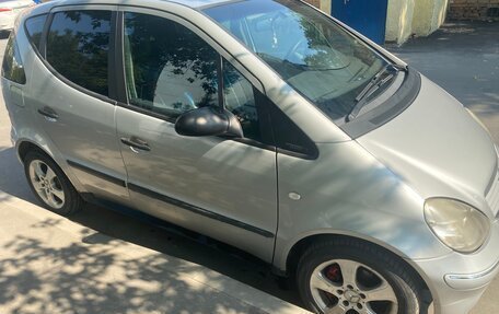 Mercedes-Benz A-Класс, 2002 год, 390 000 рублей, 2 фотография