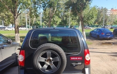 Chevrolet Niva I рестайлинг, 2016 год, 740 000 рублей, 2 фотография