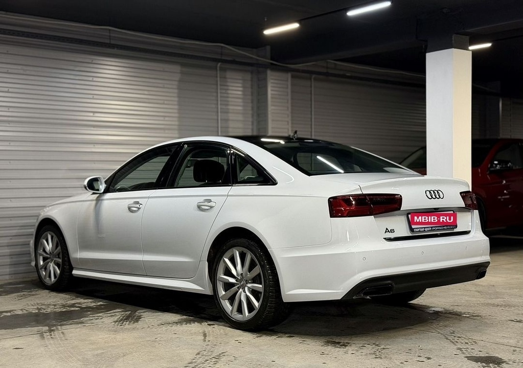 Audi A6 C7 рестайлинг, 2016 год, 2 700 000 рублей, 7 фотография