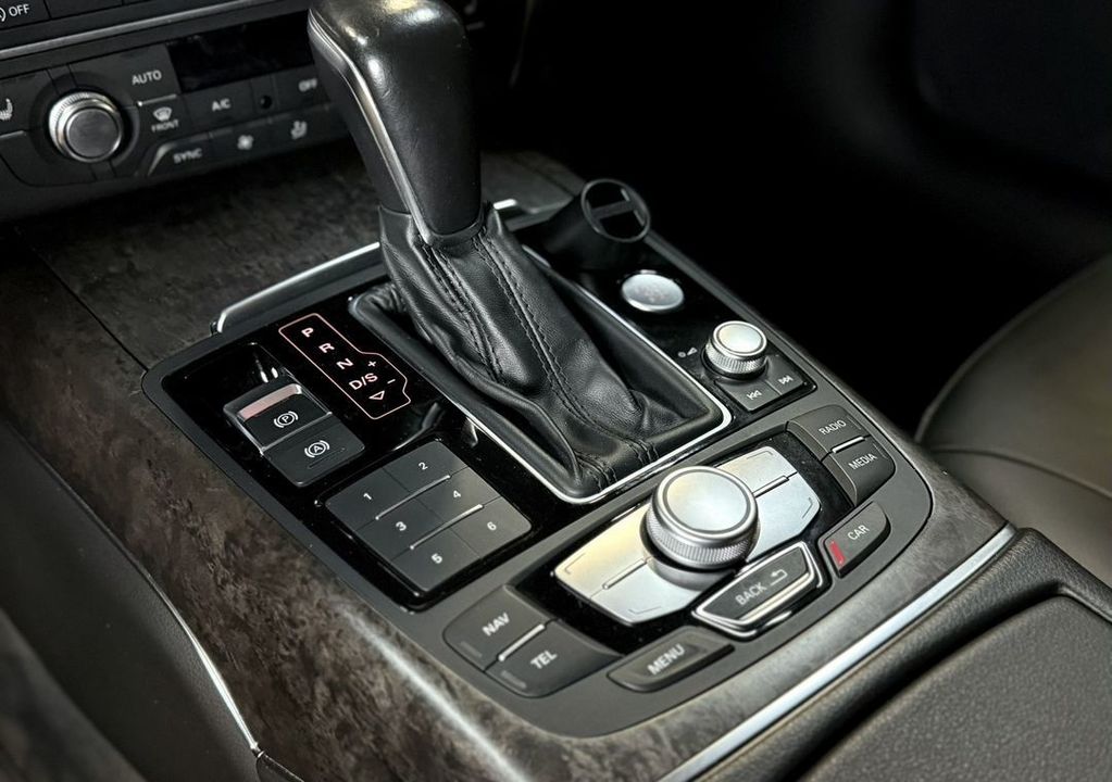 Audi A6 C7 рестайлинг, 2016 год, 2 700 000 рублей, 20 фотография