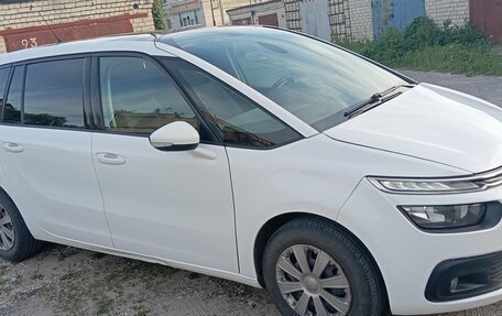 Citroen C4 Picasso II рестайлинг, 2017 год, 1 600 000 рублей, 4 фотография
