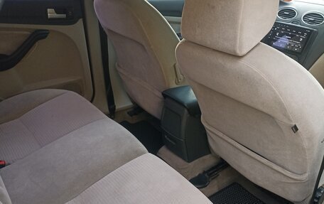 Ford Focus II рестайлинг, 2006 год, 370 000 рублей, 10 фотография