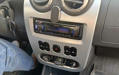 Renault Logan I, 2014 год, 450 000 рублей, 10 фотография