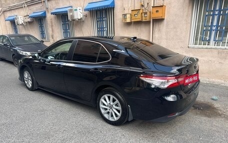 Toyota Camry, 2021 год, 2 300 000 рублей, 3 фотография