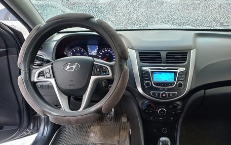 Hyundai Solaris II рестайлинг, 2012 год, 790 000 рублей, 6 фотография