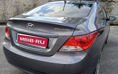 Hyundai Solaris II рестайлинг, 2012 год, 790 000 рублей, 3 фотография